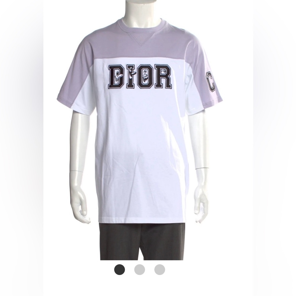 DIOR x Kenny Scharf T-Shirt
Graphic tee